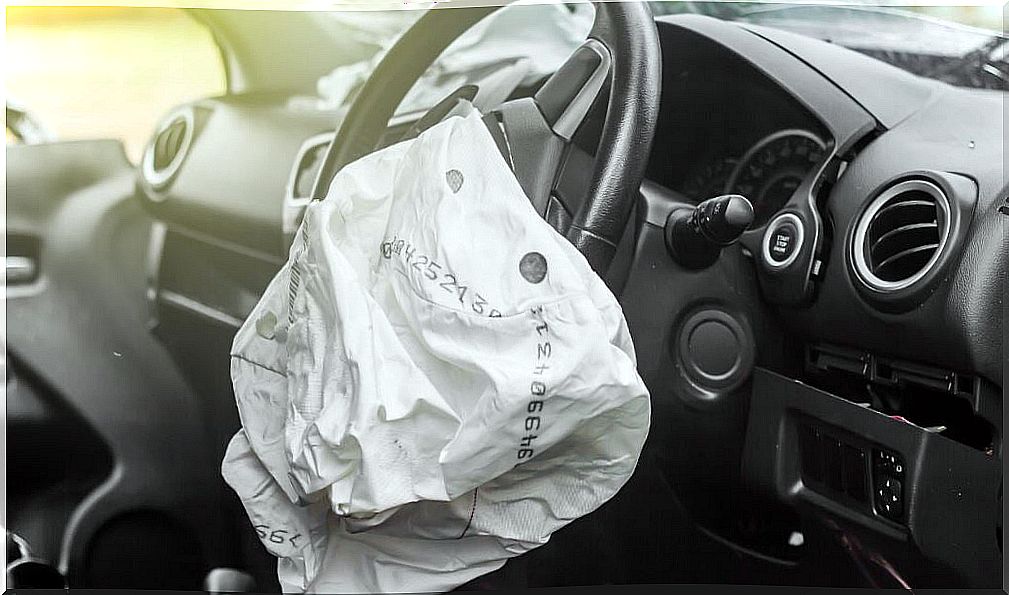 Airbag, a basic safety element