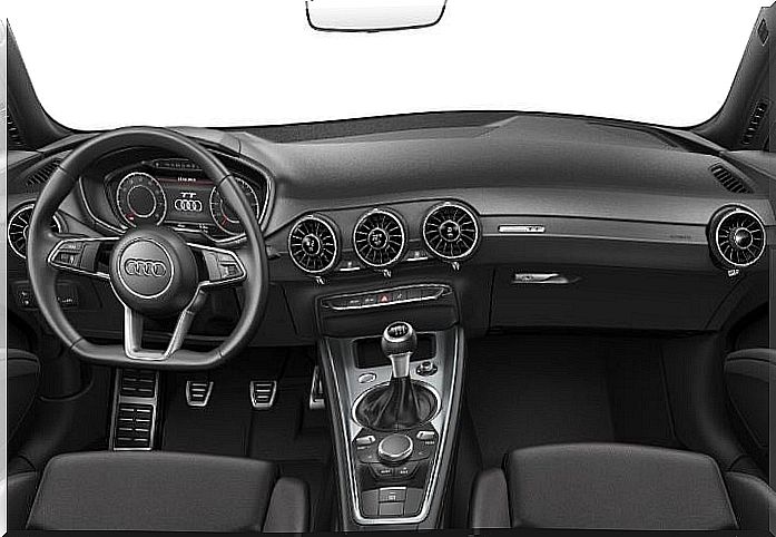 New Audi TT 2018 interior.