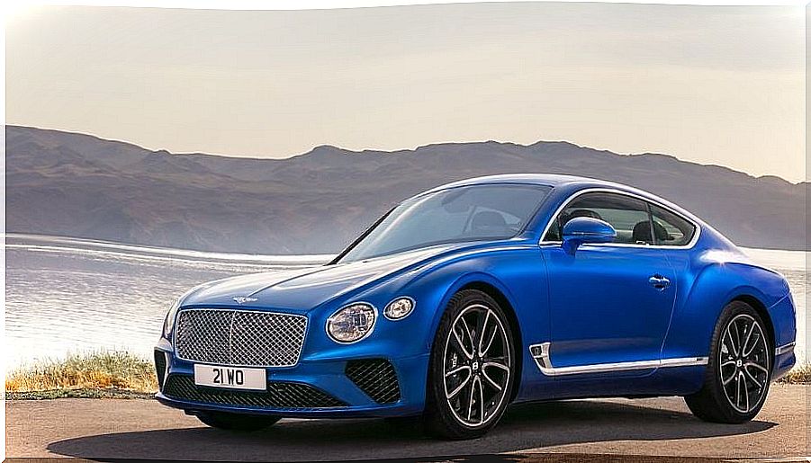 Bentley Continental GT 2018, maximum delicacy