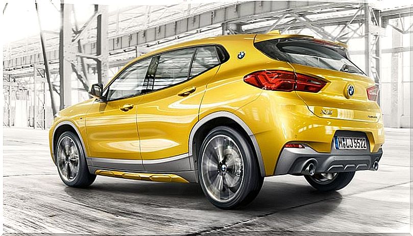 Rear view of the new BMW X2