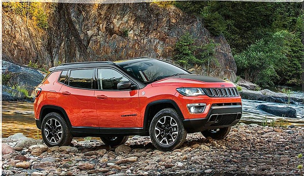 Jeep Compass: the SUV with more off-road character