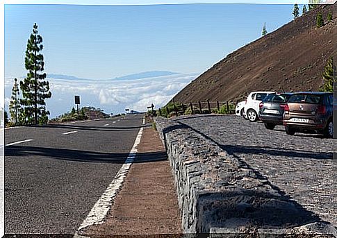 Rest areas on roads