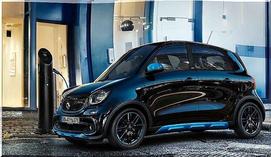 Smart EQ Forfour