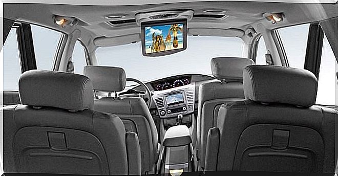 Interior of the new SsangYong Rodious.