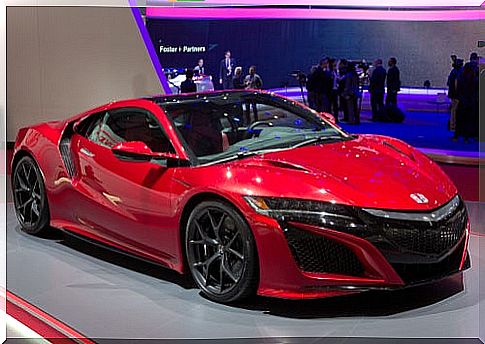 Best Sports Cars of 2017: Honda NSX