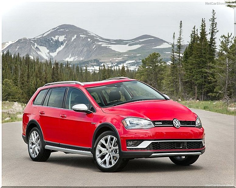 Volkswagen Golf Alltrack, with an adventurous spark