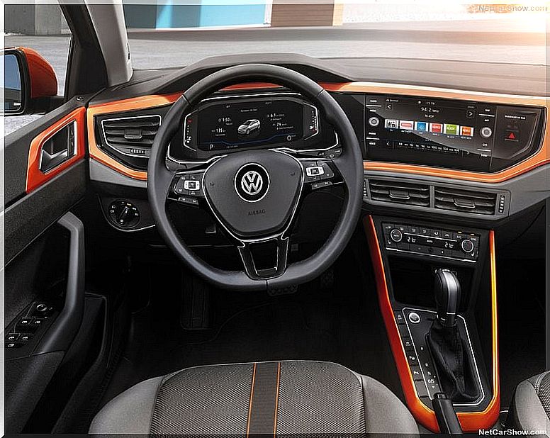 Volkswagen Polo: interior