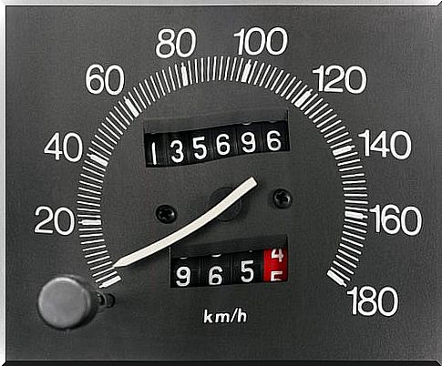 How to know the actual mileage of a vehicle